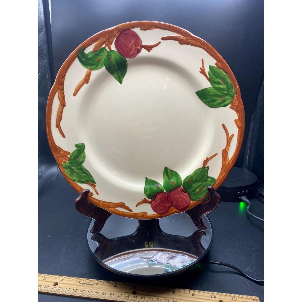 Apple Francuscan Dinner Plate USA